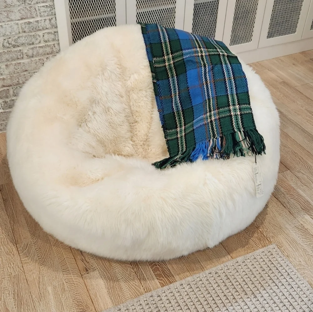 🌲 Wool throw or scarf - Picture 3 of 4